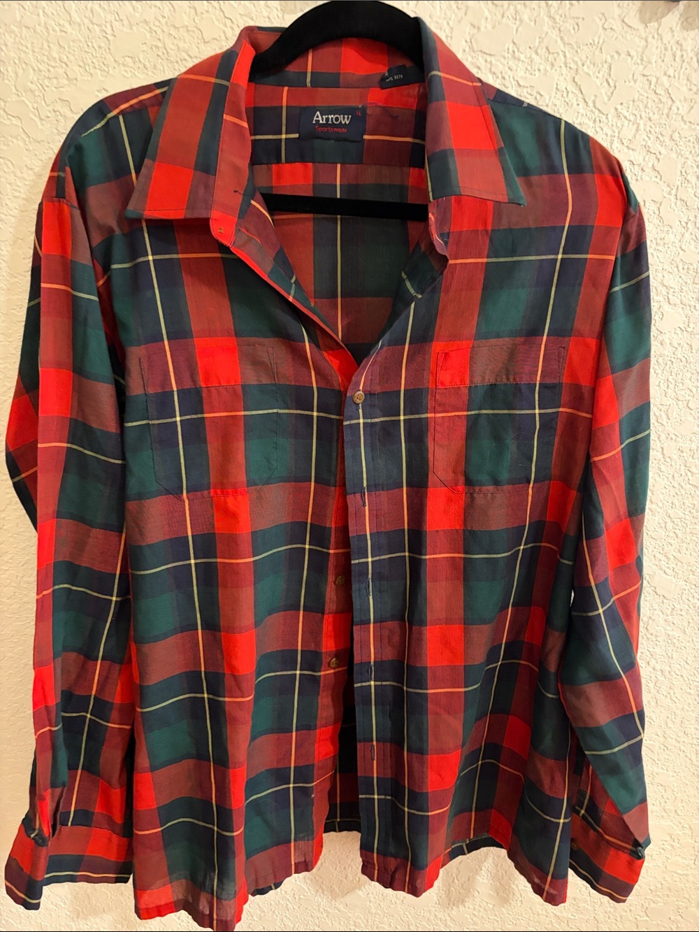 Arrow Men's Red and Green Plaid Button-Down Shirt